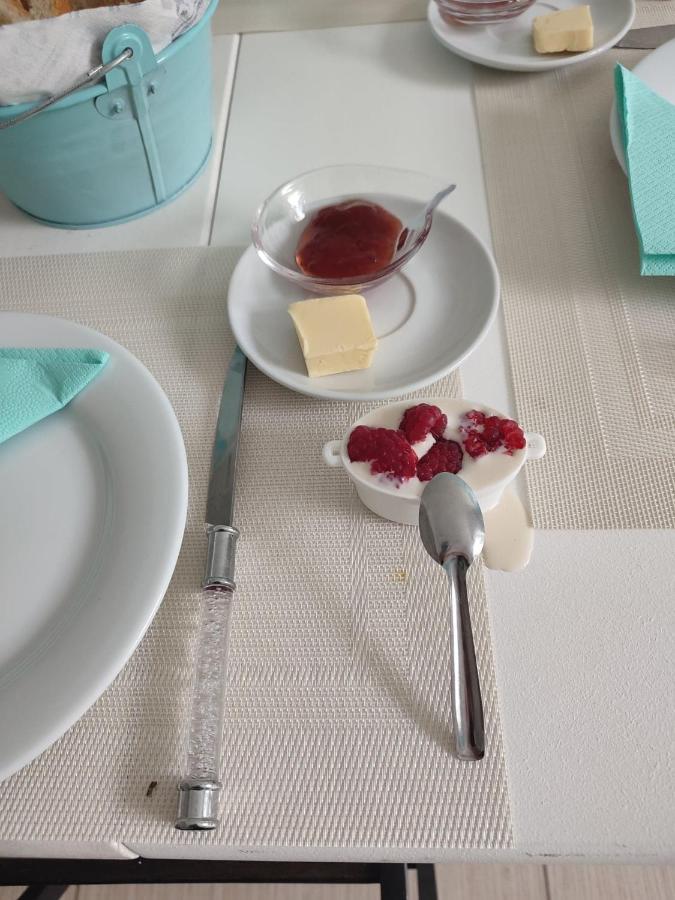 La Turquoise Bed & Breakfast คานส์ ภายนอก รูปภาพ